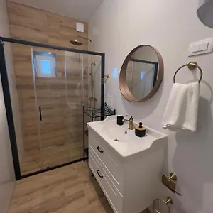 https://villa-romana.hotels-in-ljubljana.com