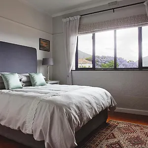 https://one-above.hotels-capetown.com